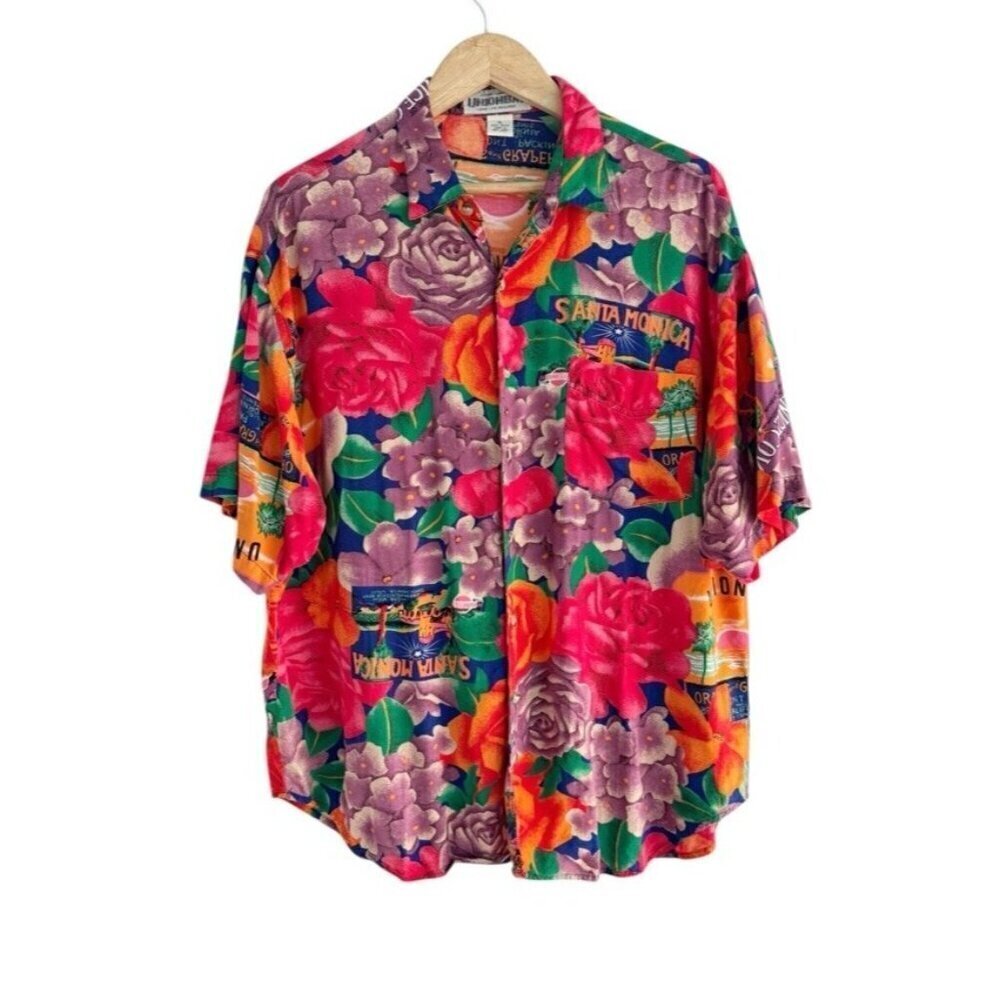 Vintage 90s Union Bay Men's Sz L / XL Vibrant Tropical Hawaiian Button Up Shirt